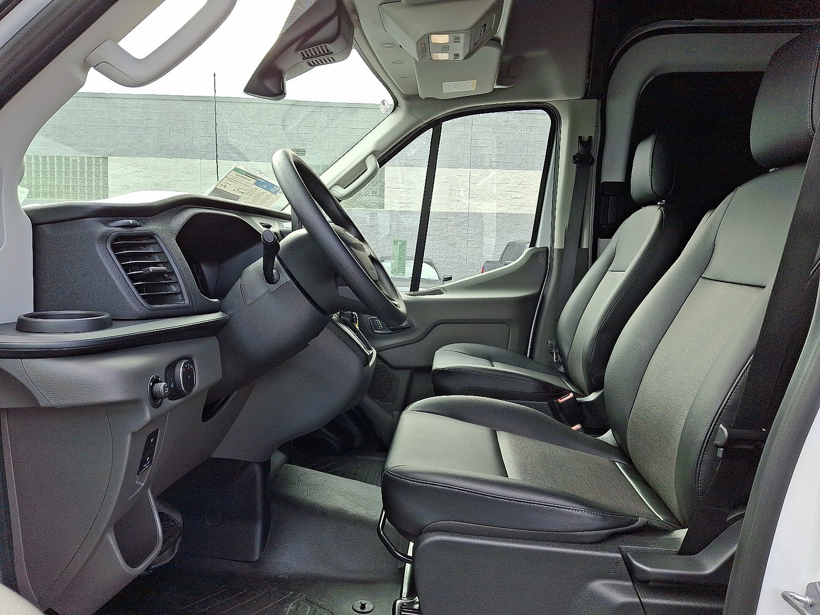 New 2026 Ford Transit 250 148 High Roof w/ Load Area Protection Package RWD image 6