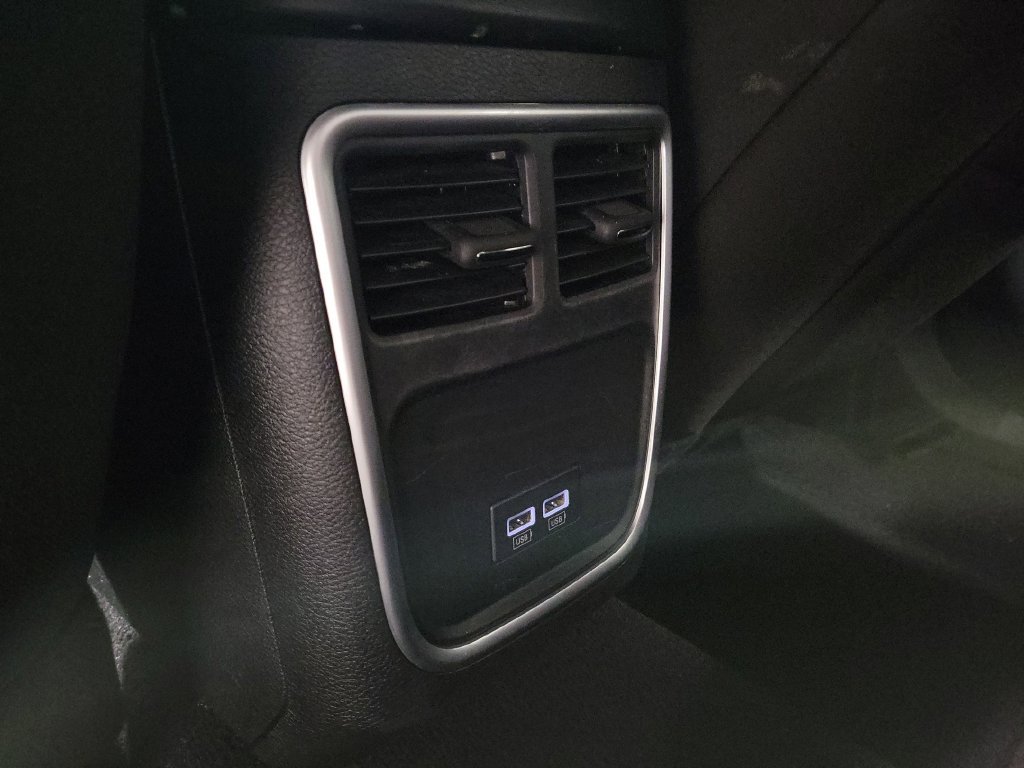 Used 2023 Dodge Charger SXT RWD image 27