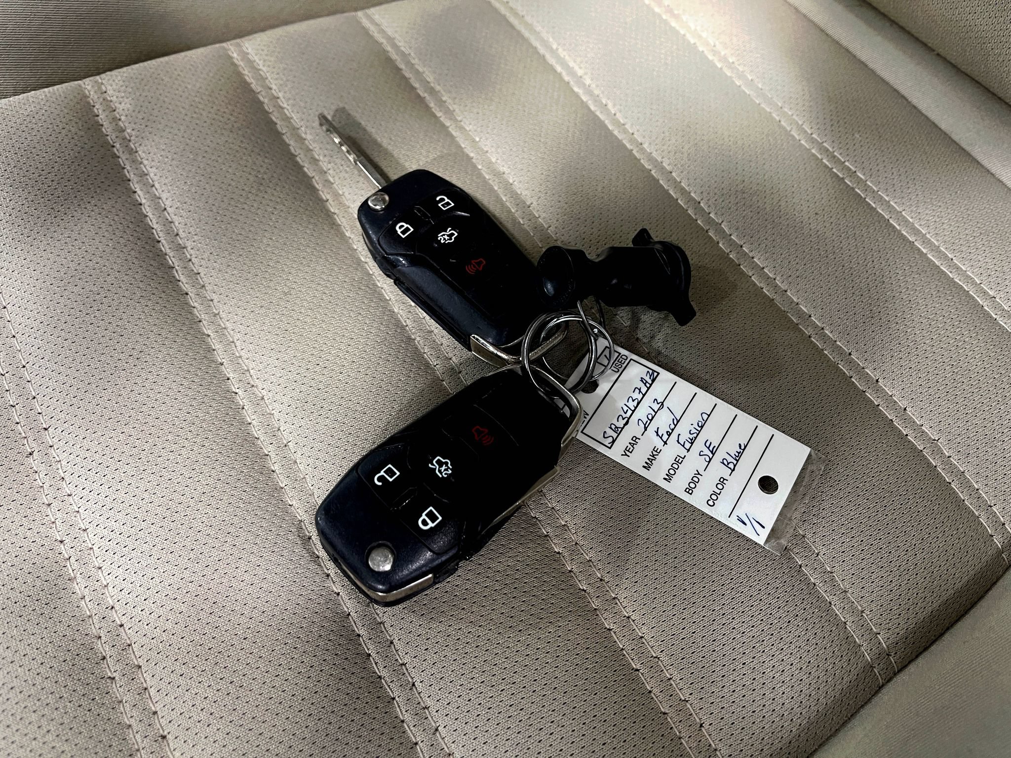 Used 2013 Ford Fusion SE FWD image 34