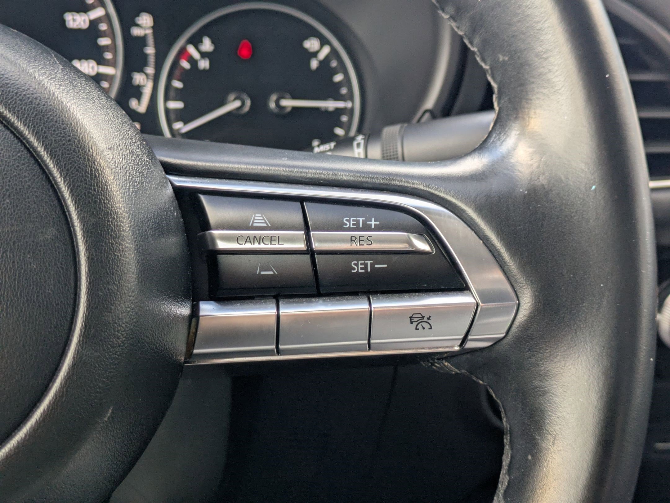 Used 2021 MAZDA MAZDA3 s image 15