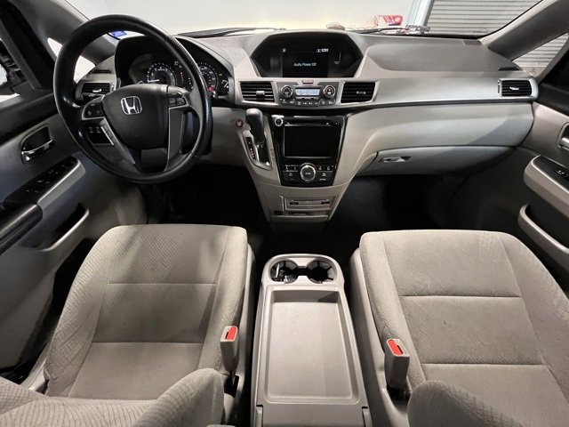 Used 2016 Honda Odyssey SE image 15