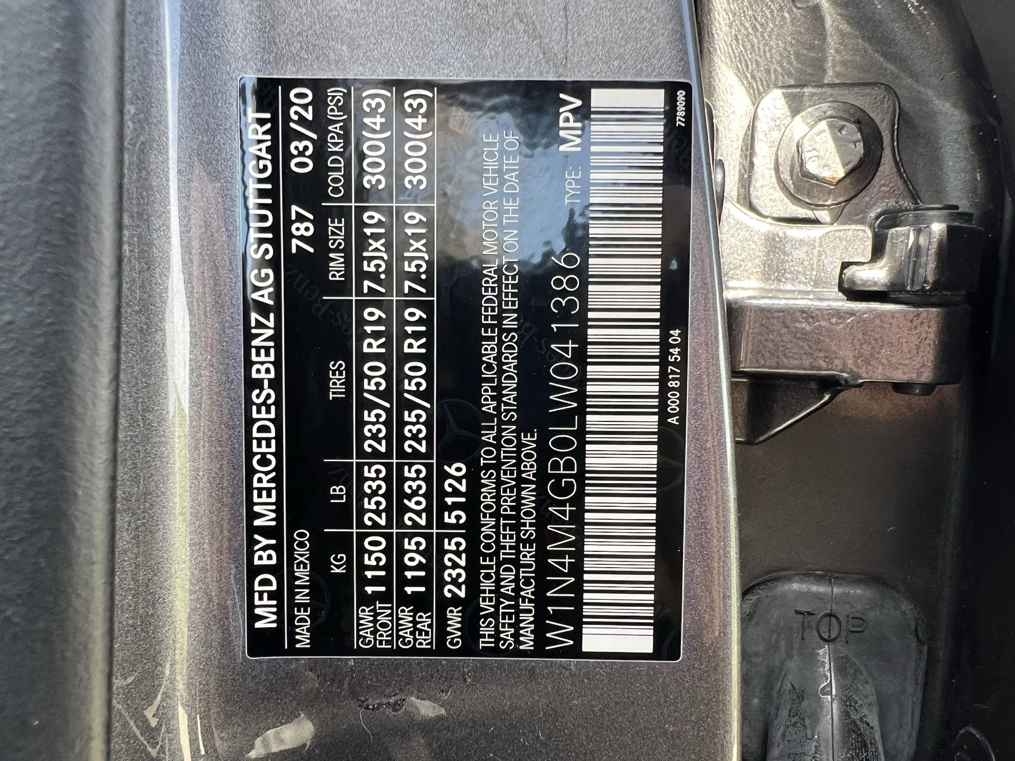 Certified 2020 Mercedes-Benz GLB 250 image 37