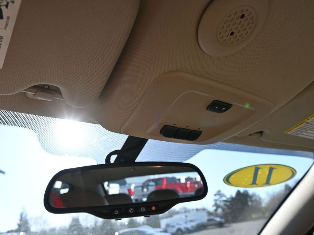 Used 2011 Chevrolet Impala LT w/ Luxury Edition Package image 28