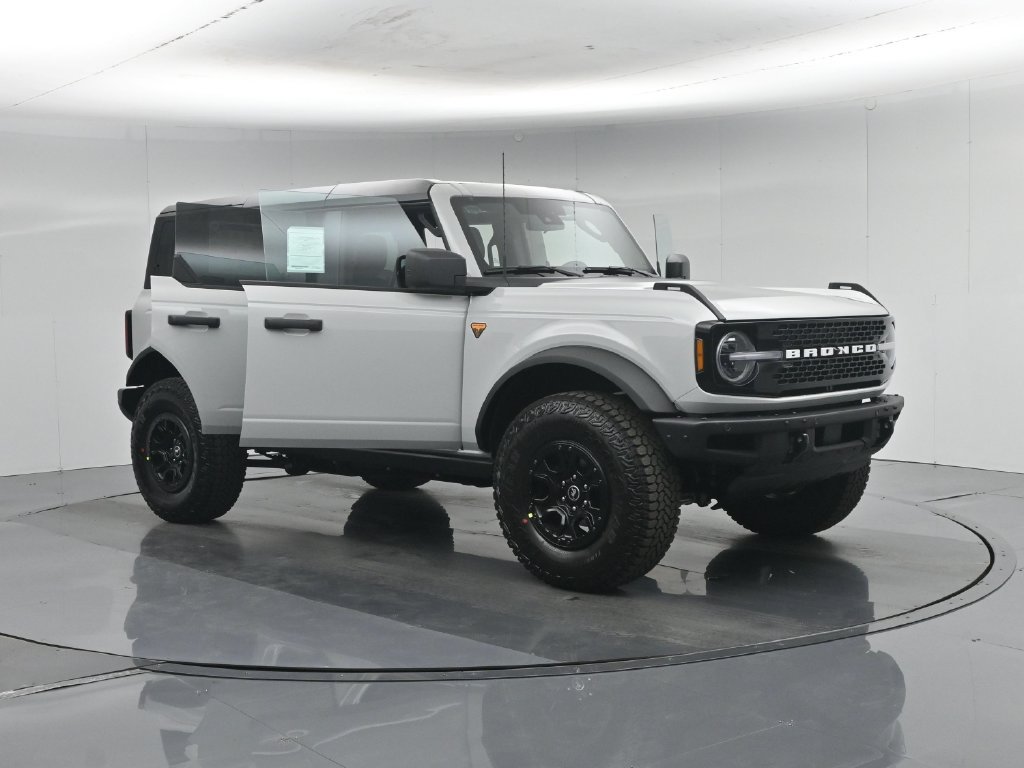 New 2026 Ford Bronco Badlands w/ Wildtrak Package AWD/4WD image 32