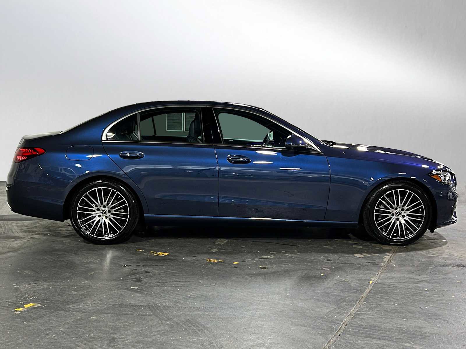 Certified 2025 Mercedes-Benz C 300 4MATIC Sedan image 2