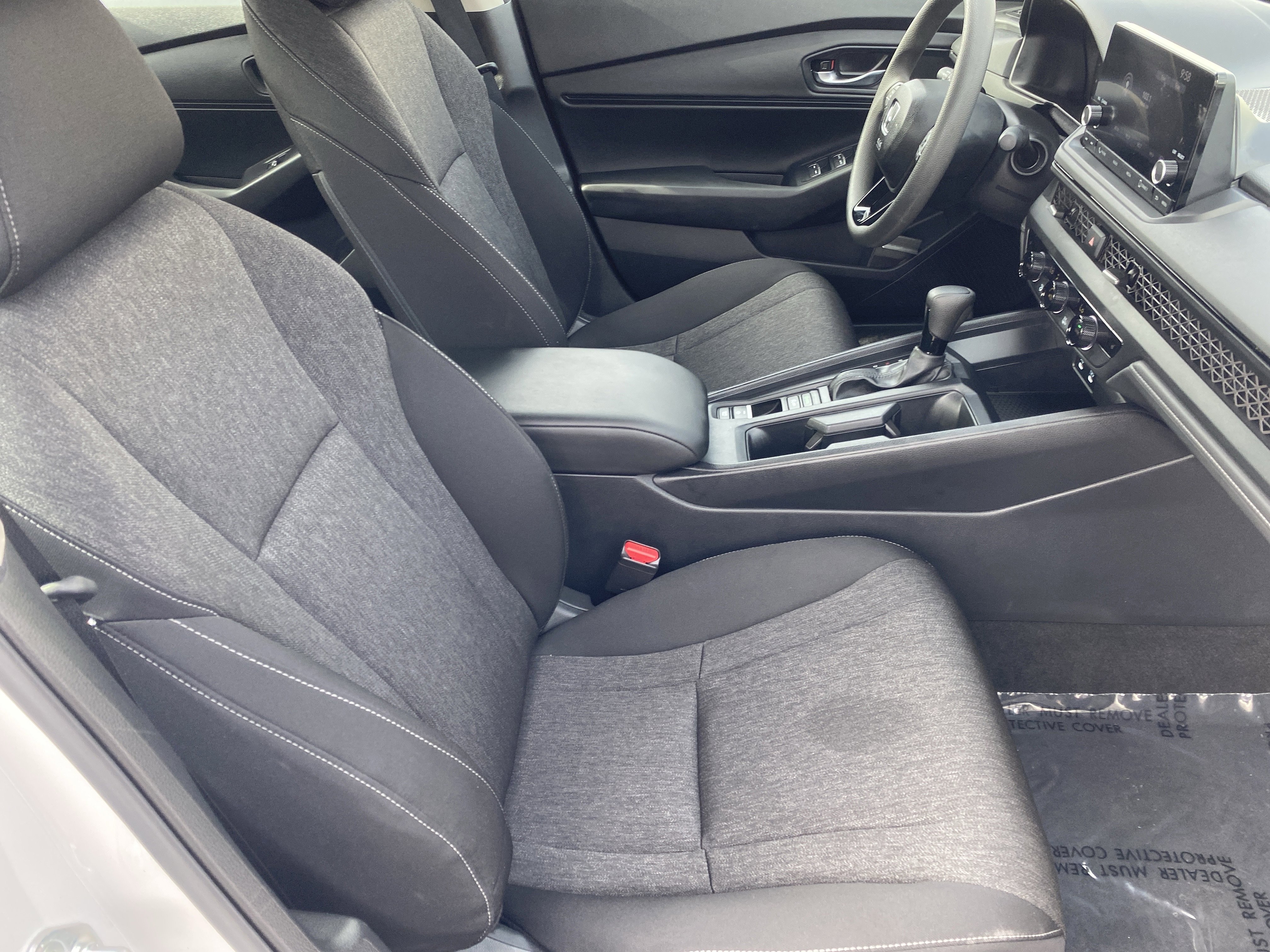 Certified 2025 Honda Accord SE image 9