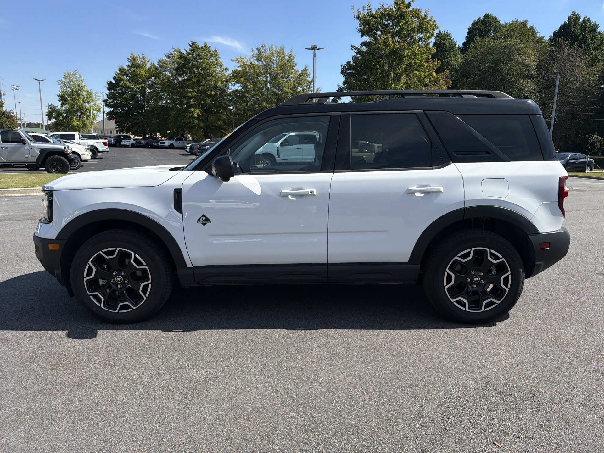 Used 2025 Ford Bronco Sport Outer Banks w/ Outer Banks Tech Package+ AWD/4WD image 14