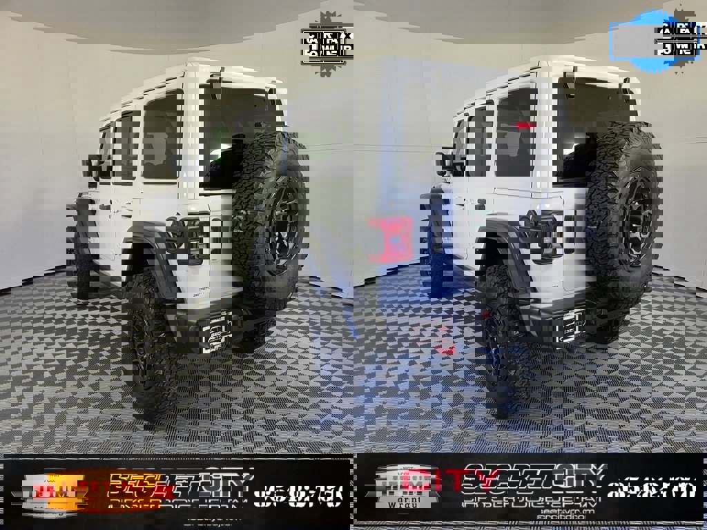 Used 2022 Jeep Wrangler Unlimited Rubicon w/ Xtreme Recon 35" Tire Package image 5