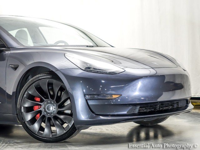 Used 2021 Tesla Model 3 Performance image 2