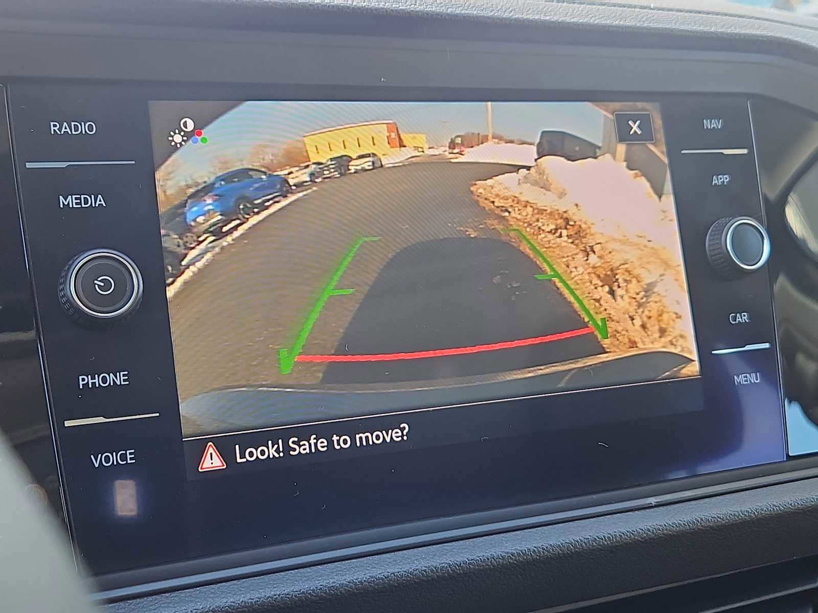 Used 2021 Volkswagen Jetta SEL Premium image 17