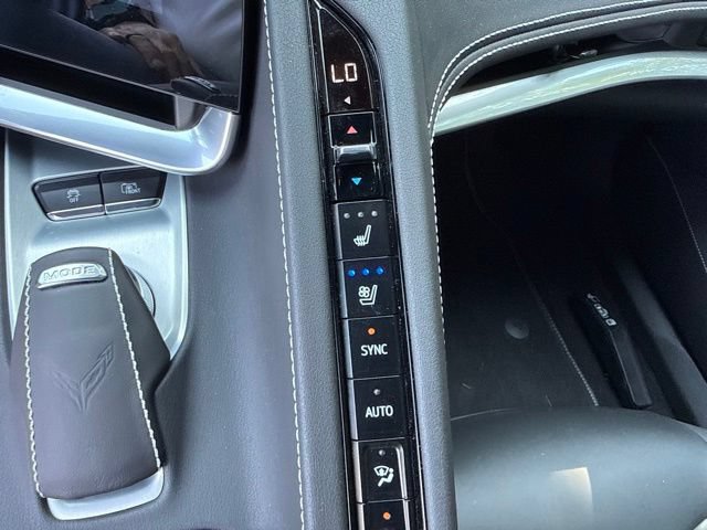 Used 2024 Chevrolet Corvette Z06 RWD image 18