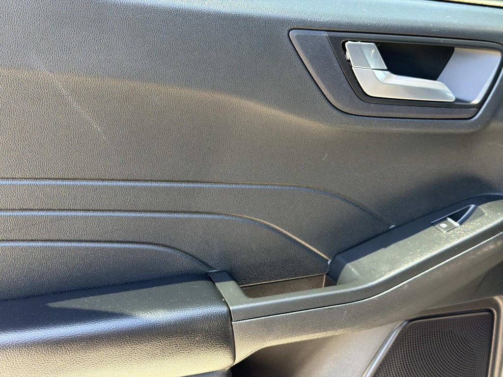 Certified 2021 Ford Escape SE w/ SE Sport Appearance Package FWD image 20
