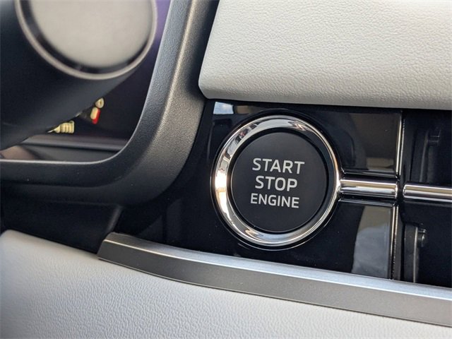 New 2025 Mitsubishi Outlander SEL image 27