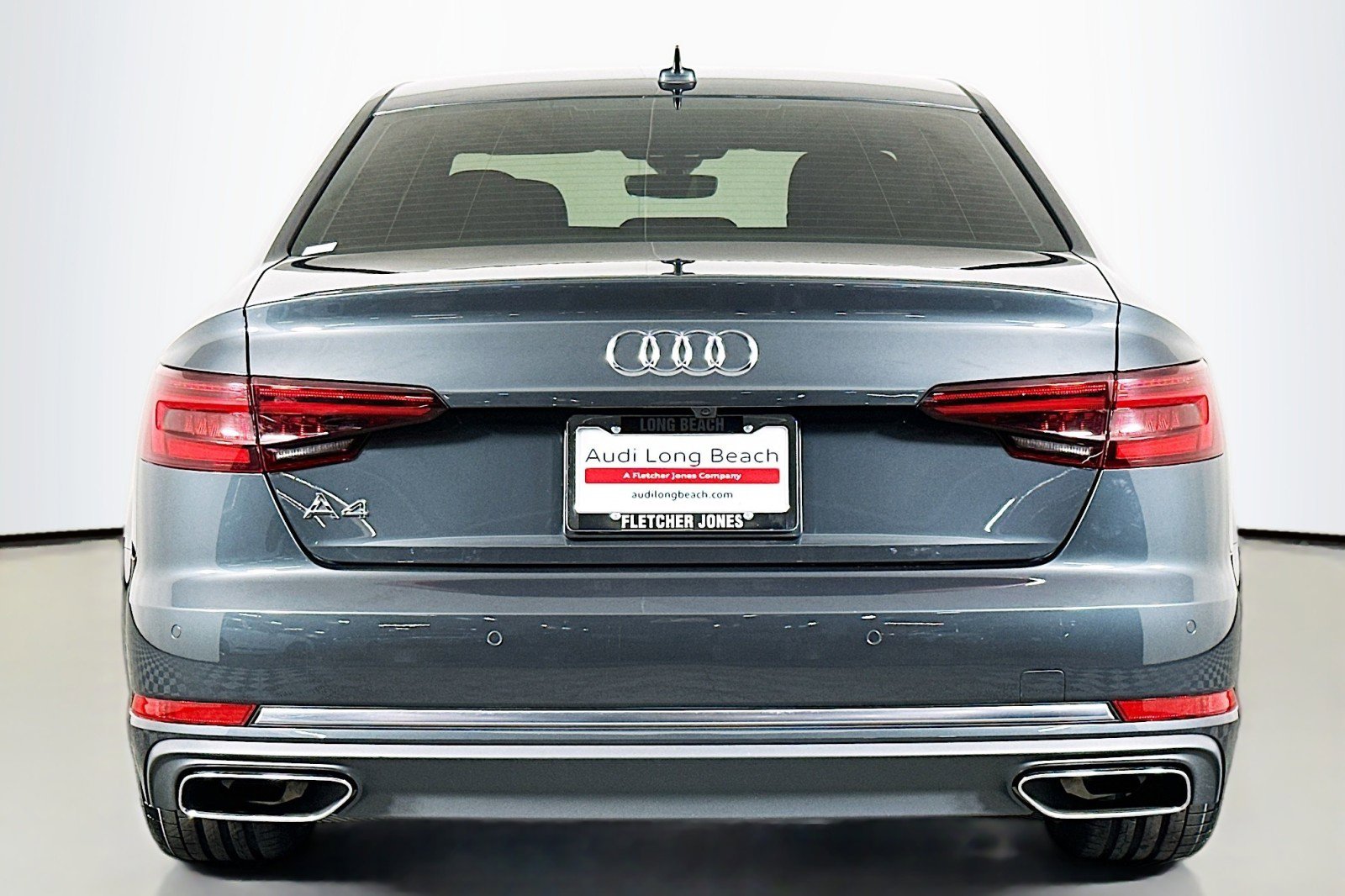 Used 2019 Audi A4 2.0T Premium Plus w/ Premium Plus Package FWD image 3