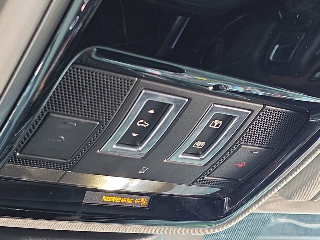 Used 2018 Land Rover Range Rover Long Wheelbase Supercharged image 30