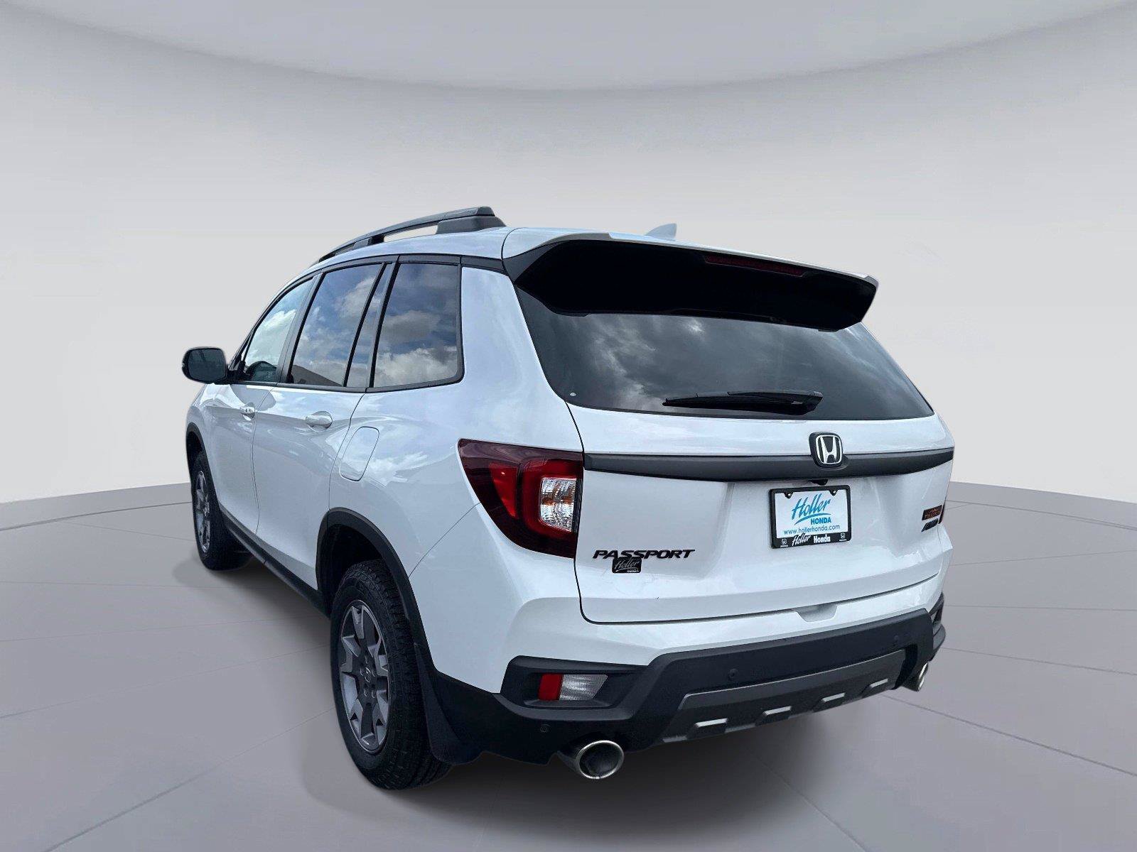 Certified 2023 Honda Passport TrailSport image 6