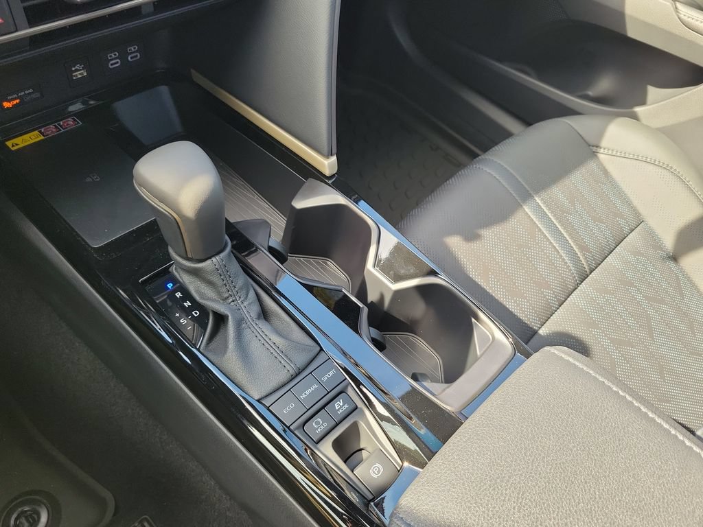 New 2026 Toyota Camry XSE FWD image 18