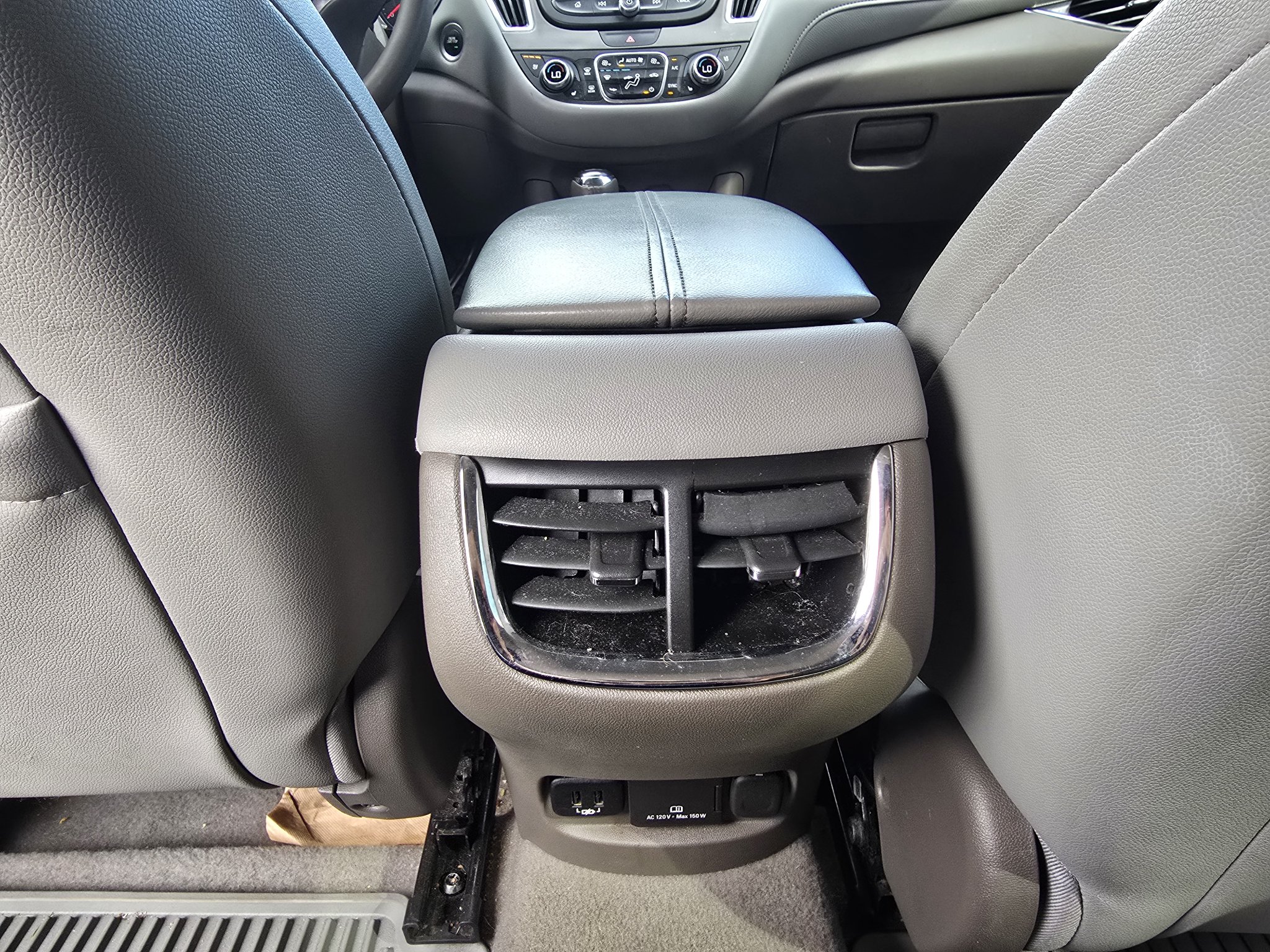 Used 2017 Chevrolet Malibu Premier w/ Driver Confidence Package FWD image 29