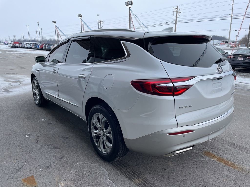 Used 2018 Buick Enclave Avenir w/ Avenir Technology Package image 3