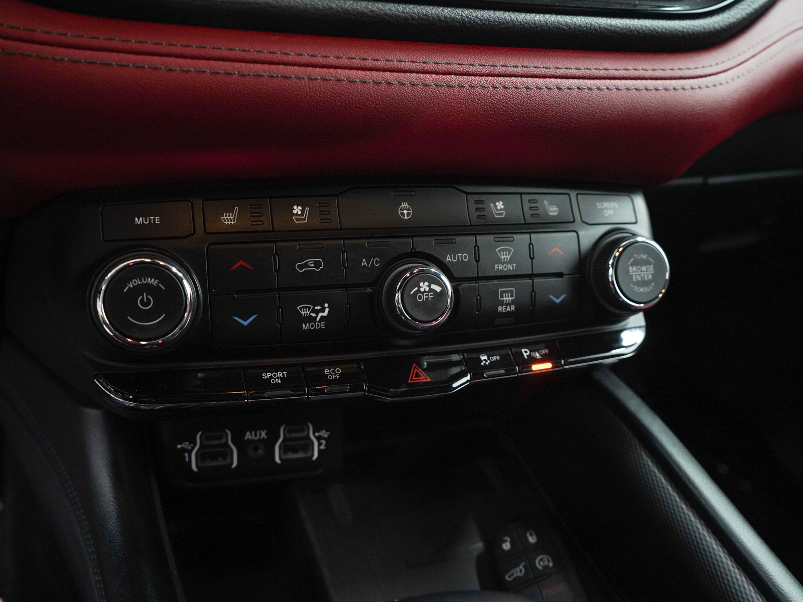Used 2022 Dodge Durango R/T w/ Blacktop Package AWD/4WD image 23