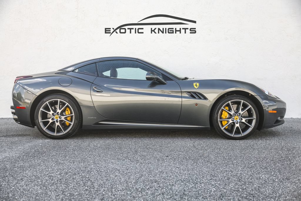 Used 2010 Ferrari California RWD video 1