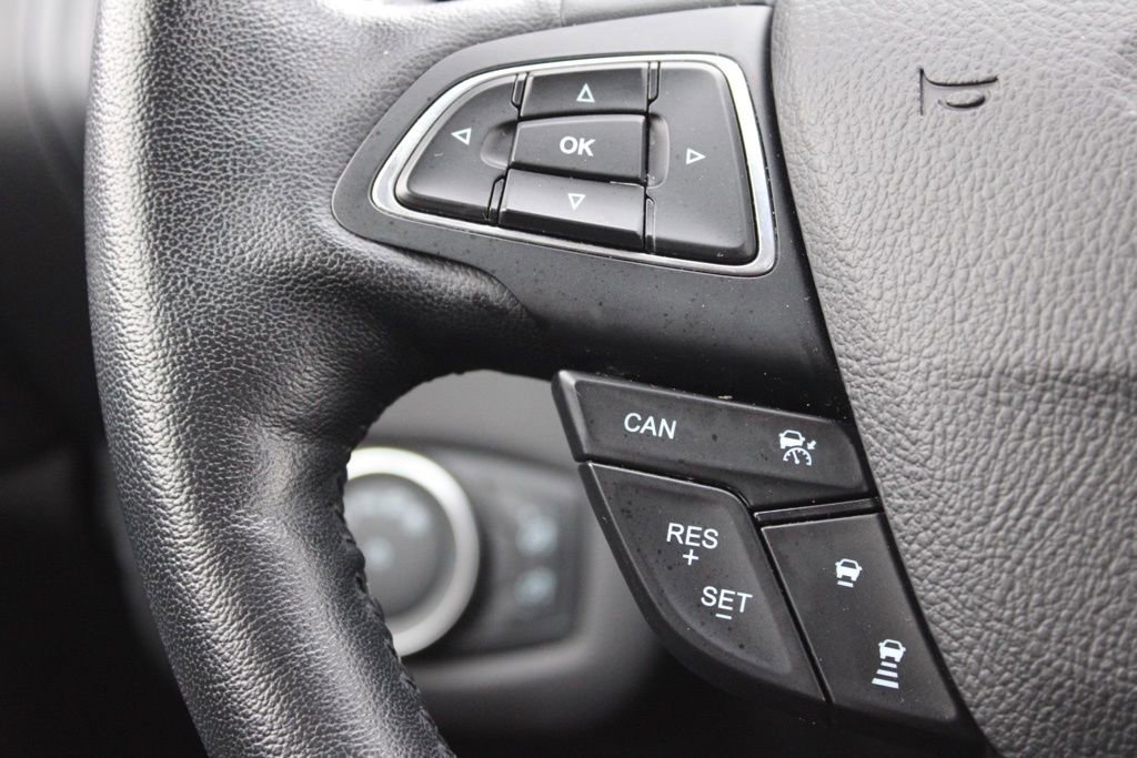 Used 2019 Ford Escape SEL image 31