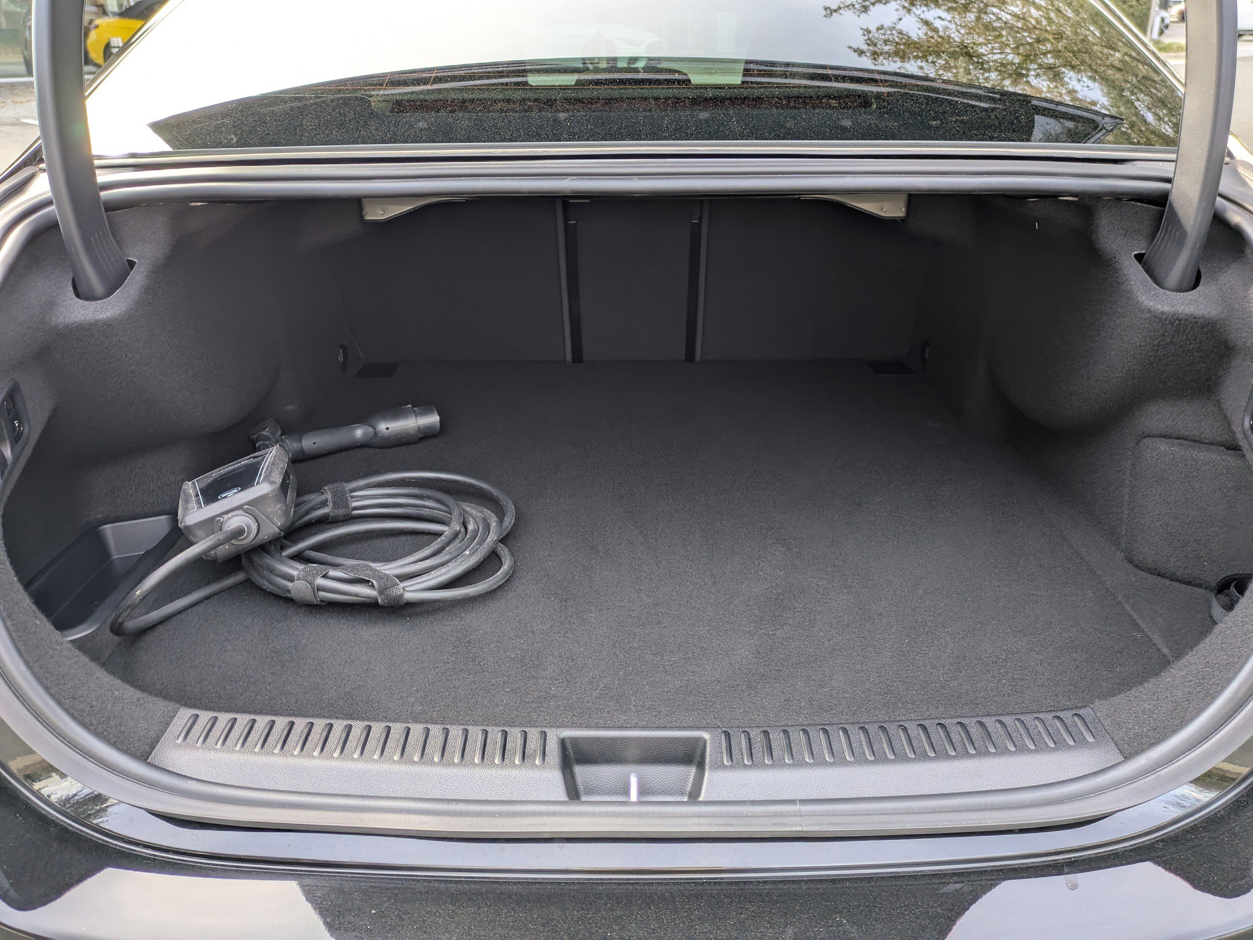 Certified 2025 Mercedes-Benz E 53 AMG e 4MATIC Sedan image 12