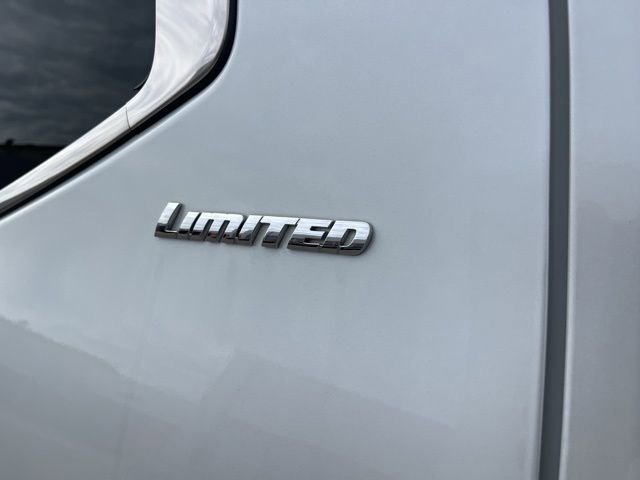 Used 2023 Toyota Tundra Limited image 9
