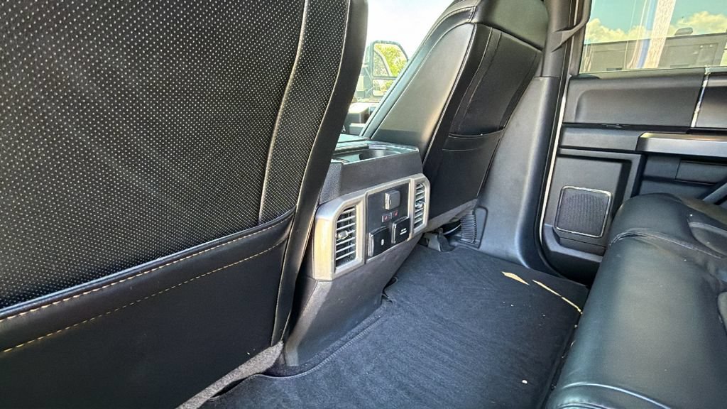 Used 2018 Ford F250 Platinum w/ Platinum Ultimate Package AWD/4WD image 26