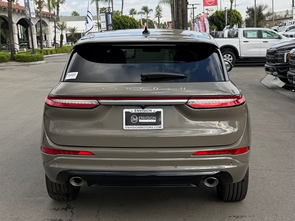 Used 2025 Lincoln Corsair FWD w/ Equipment Group 101A image 8