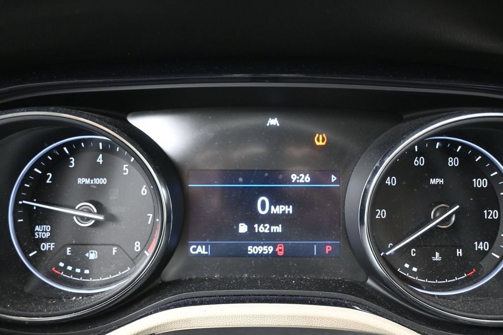 Used 2020 Buick Encore GX Essence FWD image 13