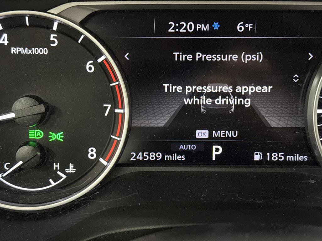 Used 2023 Nissan Rogue SV w/ SV Premium B Package image 6