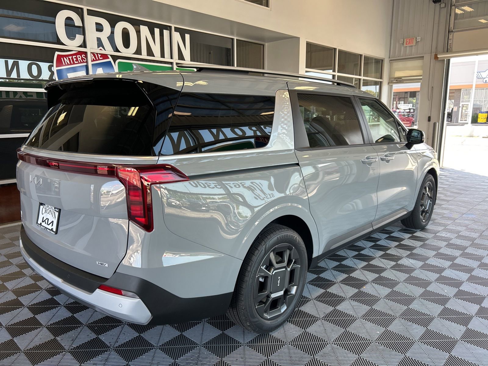 New 2026 Kia Carnival EX image 6