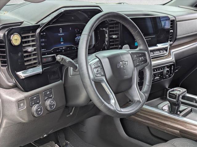 Used 2023 Chevrolet Silverado 1500 RST w/ Protection Package image 9