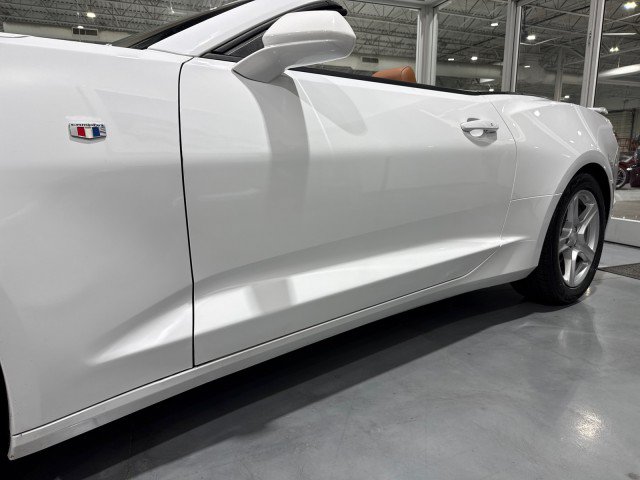 Used 2021 Chevrolet Camaro LT RWD image 19