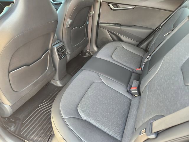 Used 2024 Kia Niro Wave image 31