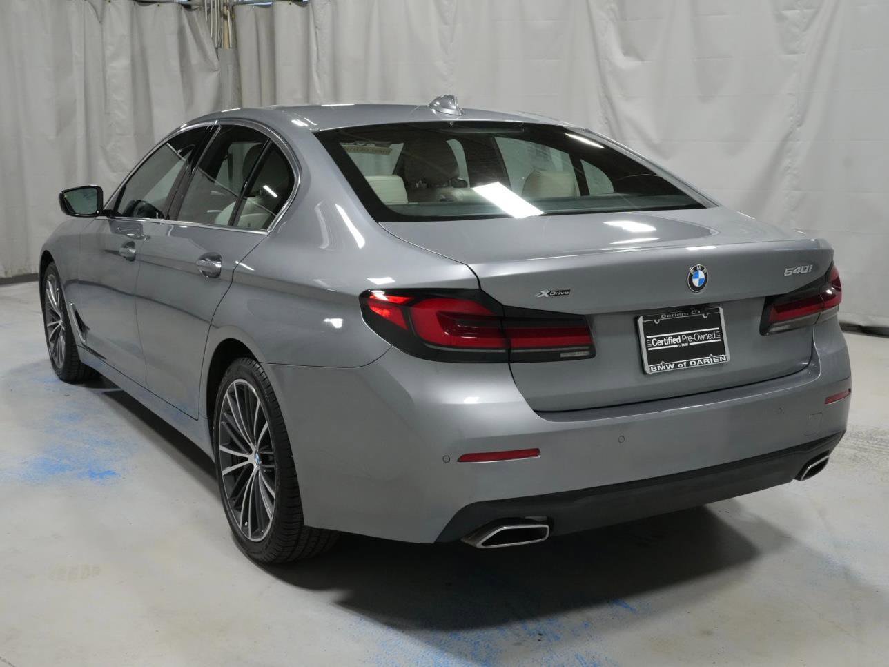Certified 2023 BMW 540i xDrive w/ Premium Package image 18