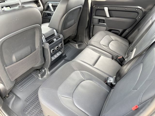 Used 2023 Land Rover Defender 110 X-Dynamic SE AWD/4WD image 26