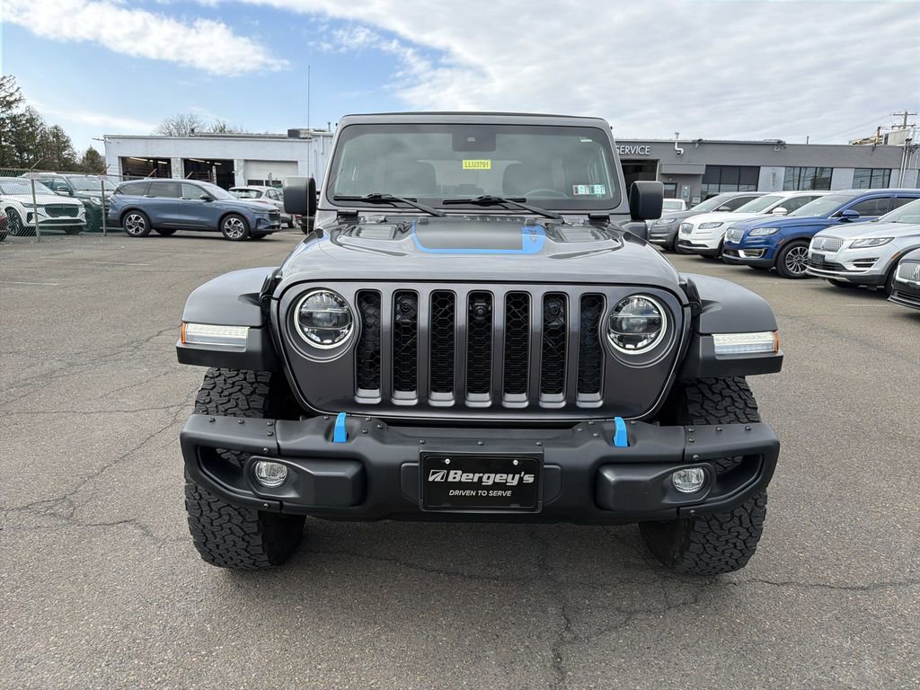 Used 2022 Jeep Wrangler Unlimited Rubicon 4xe w/ Steel Bumper Group AWD/4WD image 9