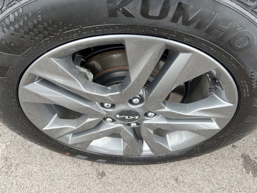 Certified 2022 Kia Seltos LX image 42