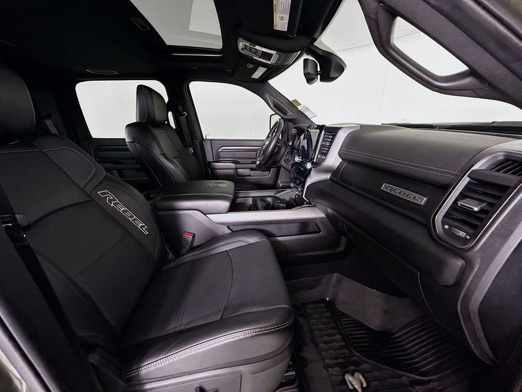 Used 2024 RAM 2500 Rebel w/ Towing Technology Group image 35