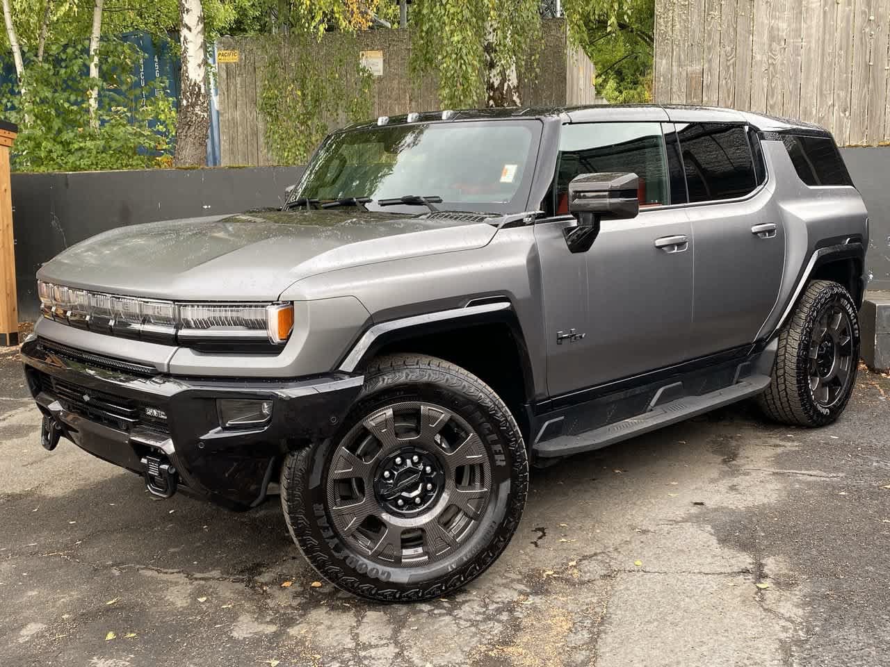 Used 2026 GMC Hummer EV 3X w/ Carbon Fiber Edition Package AWD/4WD image 1