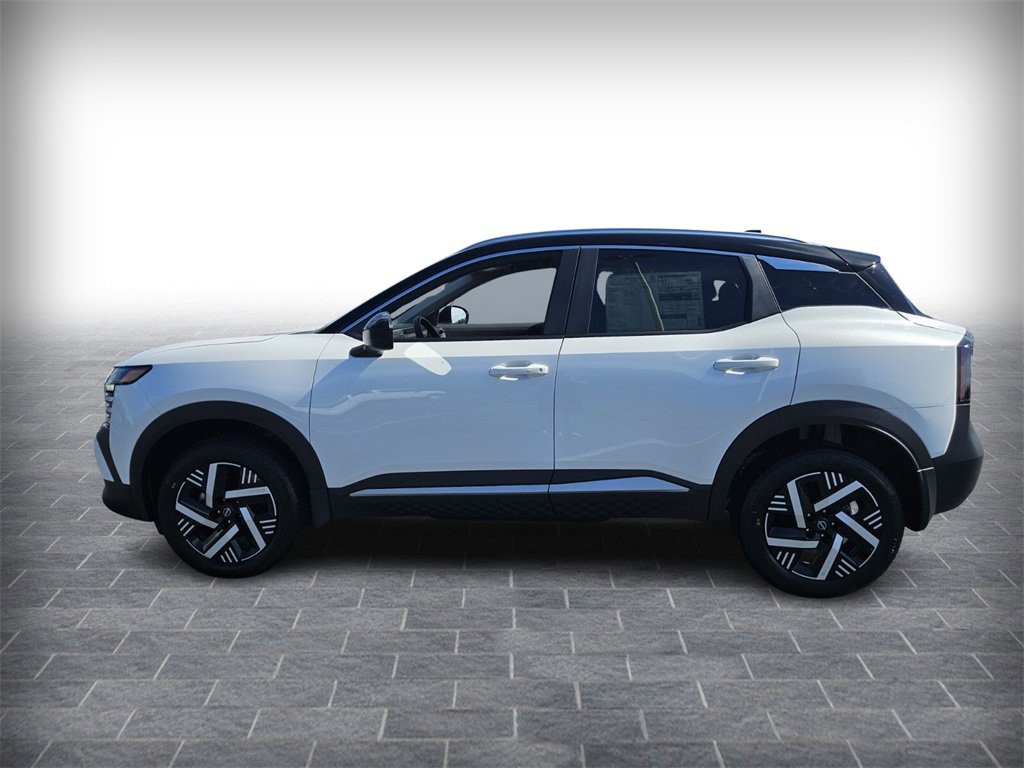 New 2026 Nissan Kicks SV image 3