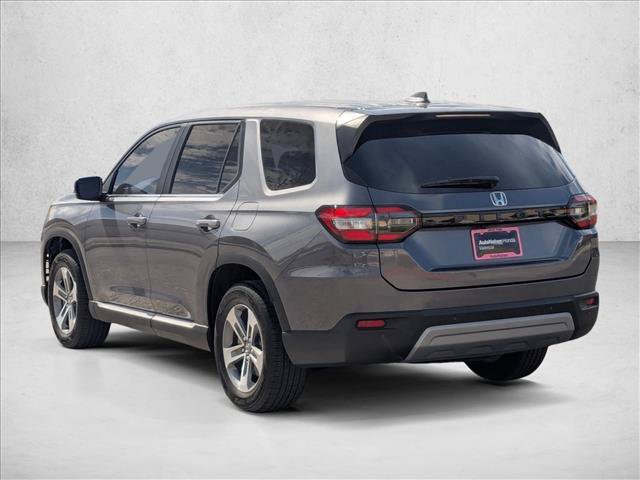 Used 2024 Honda Pilot EX-L image 3