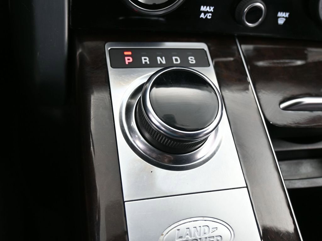 Used 2020 Land Rover Range Rover HSE image 29