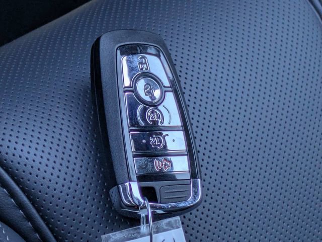 New 2026 Lincoln Navigator Reserve w/ Jet Appearance Package image 29