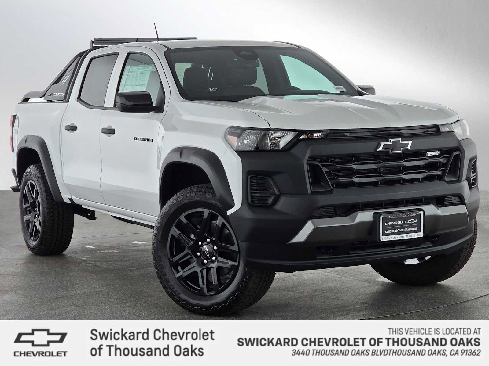 New 2025 Chevrolet Colorado Trail Boss w/ Midnight Edition