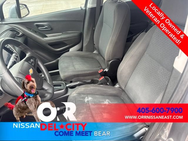 Used 2020 Chevrolet Trax LS w/ Tint and Cruise Package FWD image 14