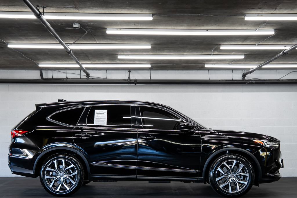 Certified 2023 Acura MDX FWD w/ Technology Package image 6