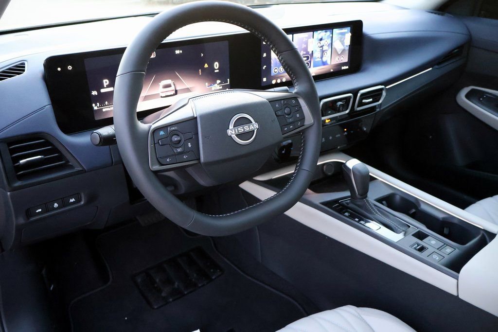 New 2026 Nissan Sentra SL w/ Floor Mat Package FWD image 13